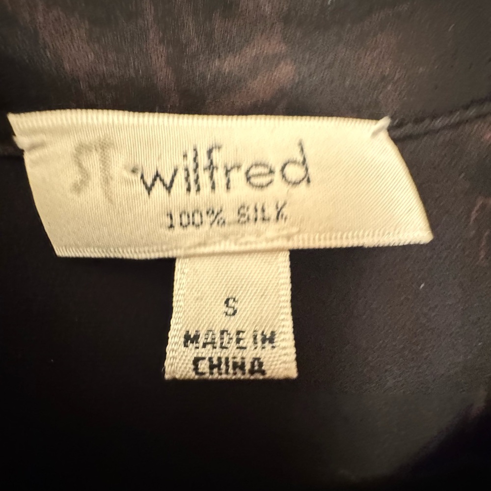 Aritzia | Woman’s Wilfred 100% Silk Bossut Dress | Floral | Long sleeved | US - Picture 5 of 8